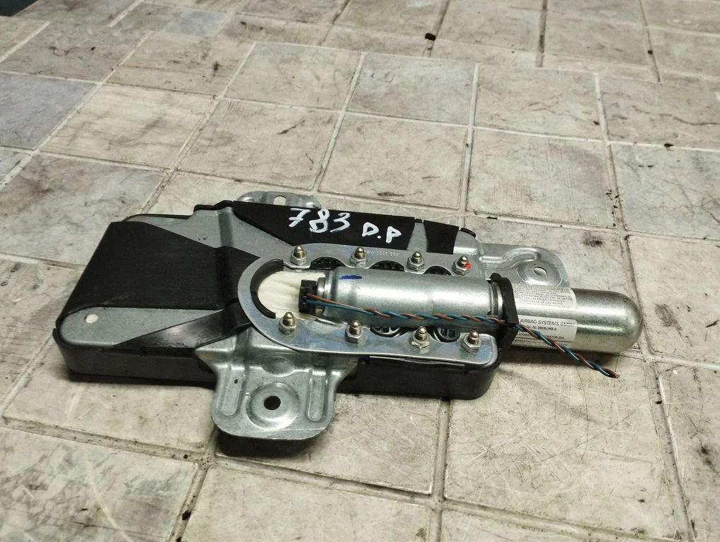 Front door airbag – BMW 3 Series E46 (1998-2005)