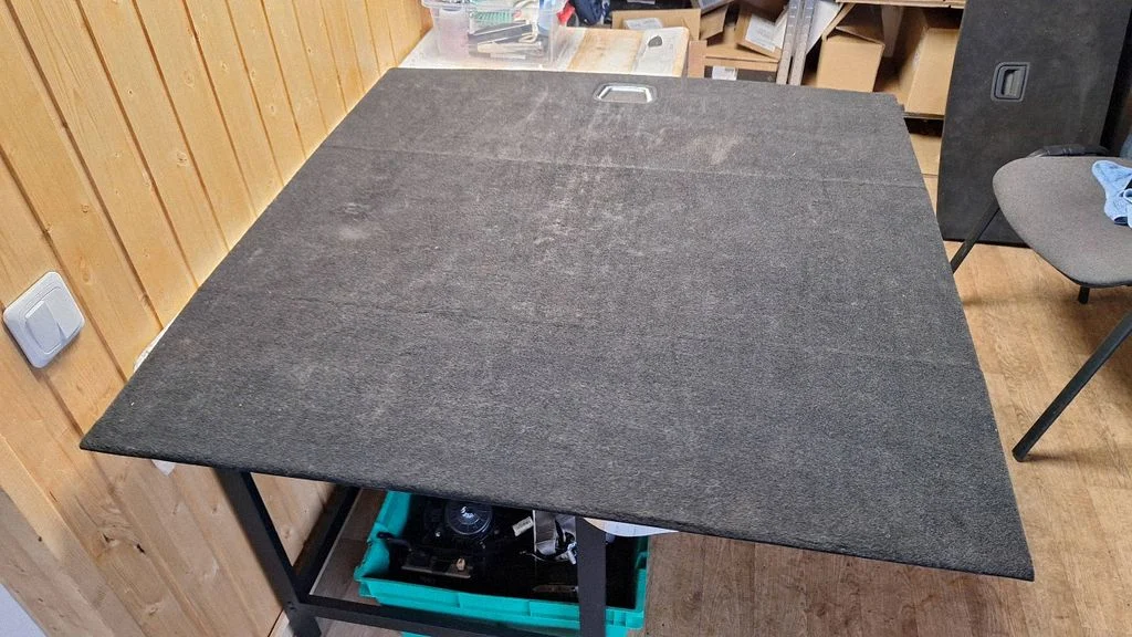 Trunk/boot floor carpet liner 13343115