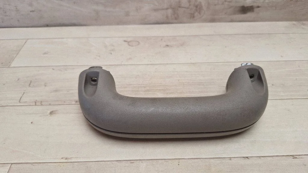 Front interior roof grab handle