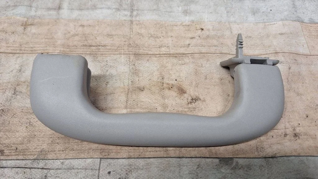 Front interior roof grab handle – front left