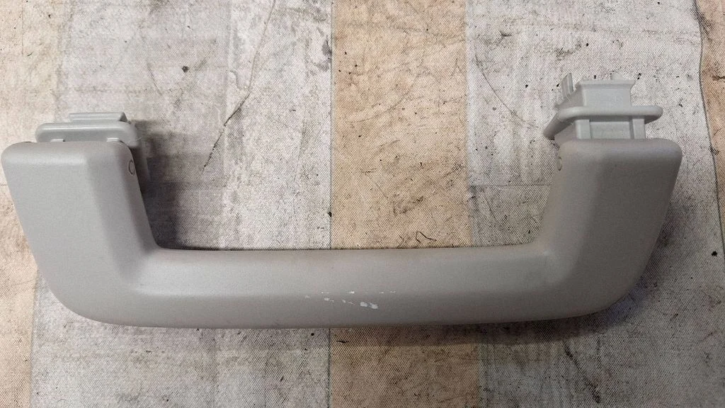 Front interior roof grab handle – front right