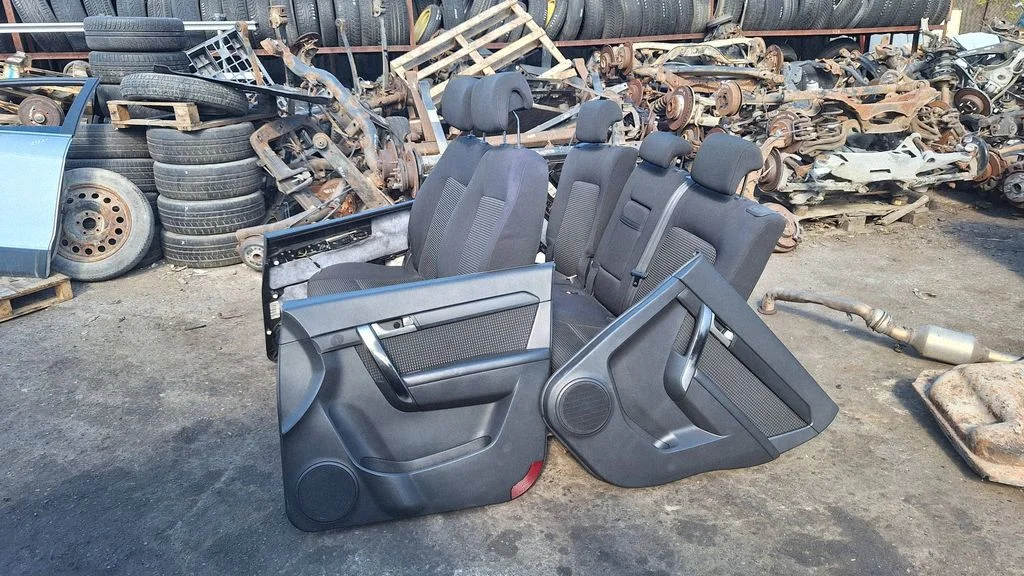 Seat and door cards trim set