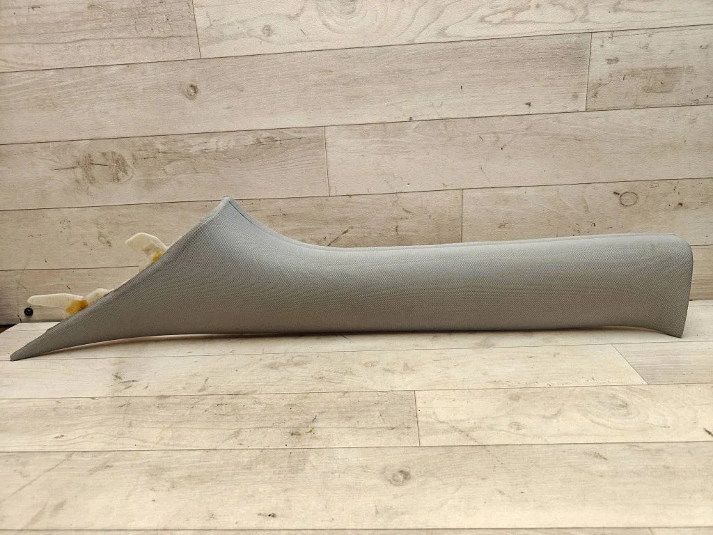 (A) pillar trim 858103Z000