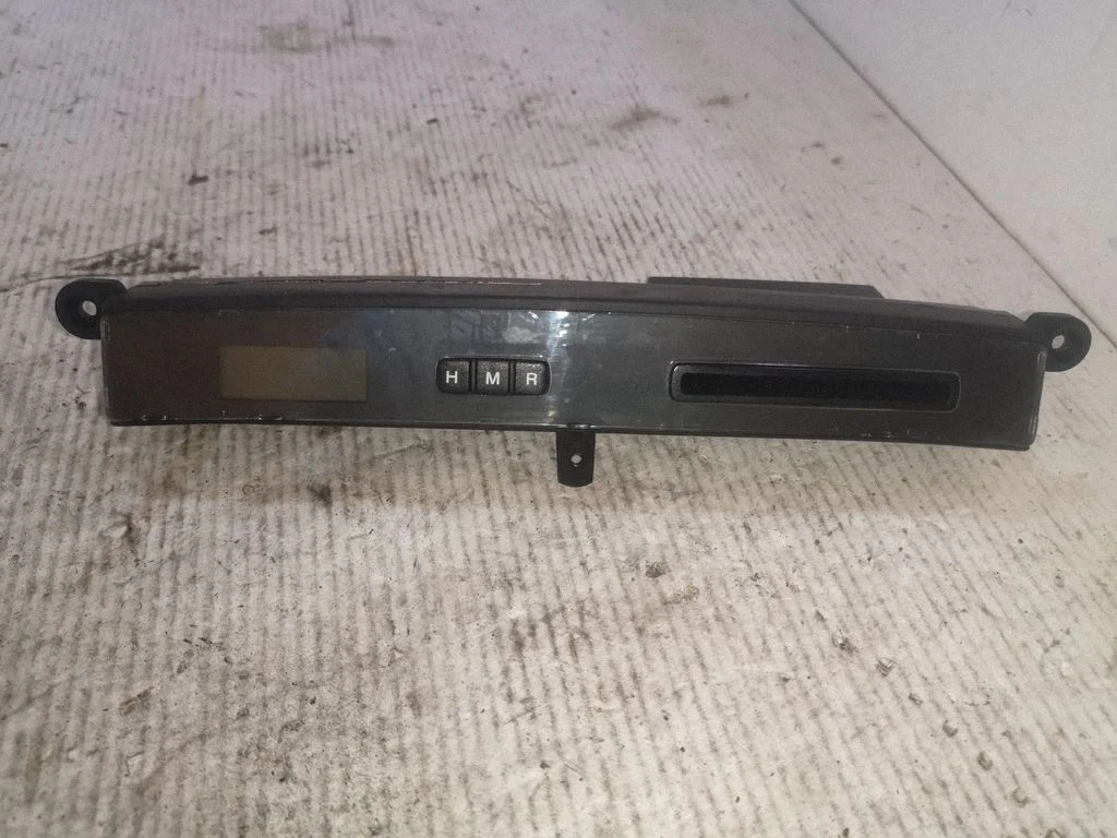 Clock 945102E001