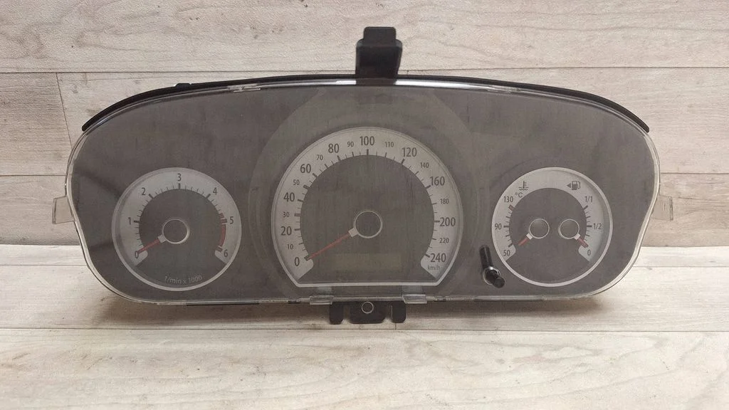 Speedometer (instrument cluster) 940031H150