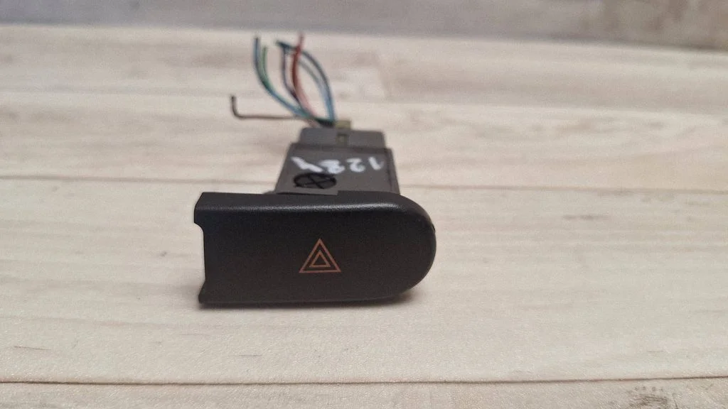 Hazard light switch