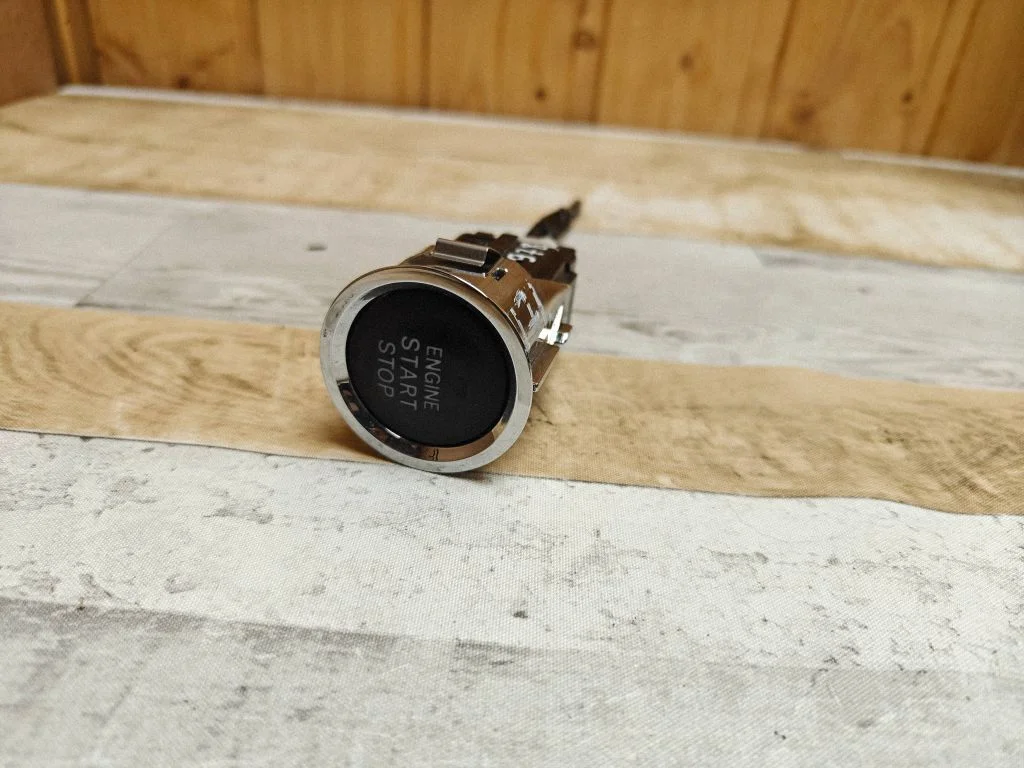 Engine start stop button switch 15A7101
