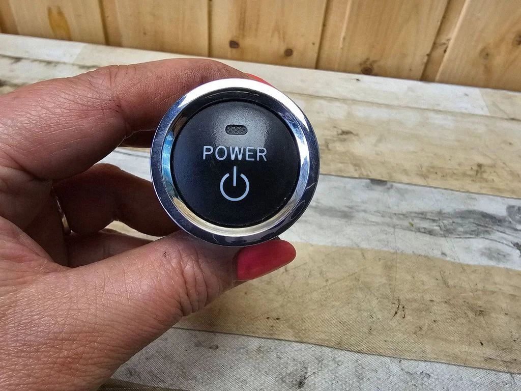 Engine start stop button switch 15A7102