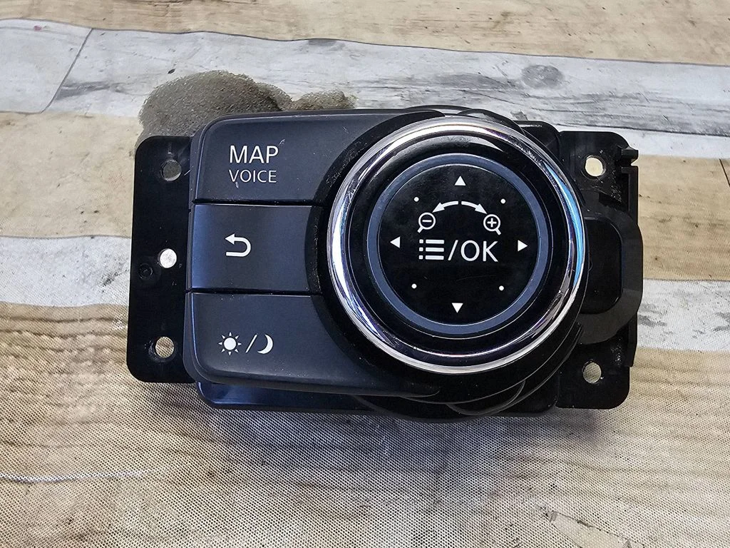 Multifunctional control switch/knob 283952V73A
