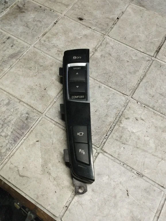 Multifunctional control switch/knob – BMW 7 Series F01 F02 F03 F04 (2008-2016)