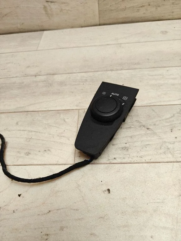 Air circulation switch – Citroen C4 I (2004-2010)