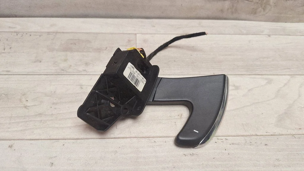 Gear shift switch/knob – Citroen C4 Grand Picasso (2007-2013)