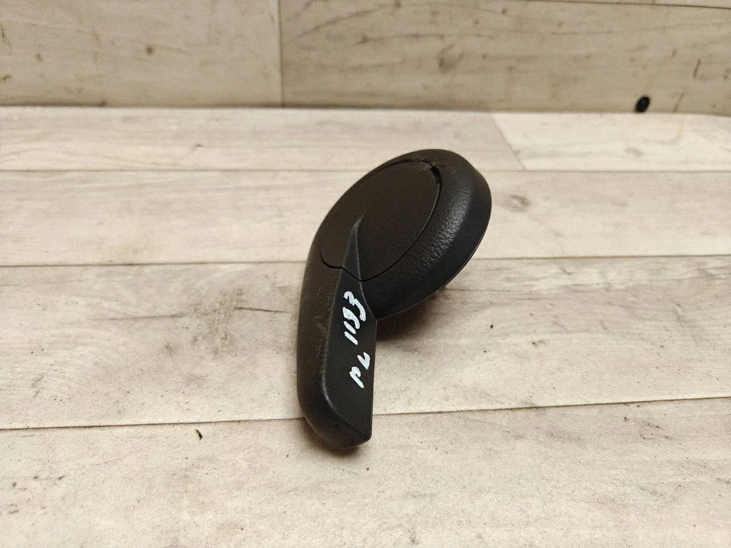 Seat control switch 96875925