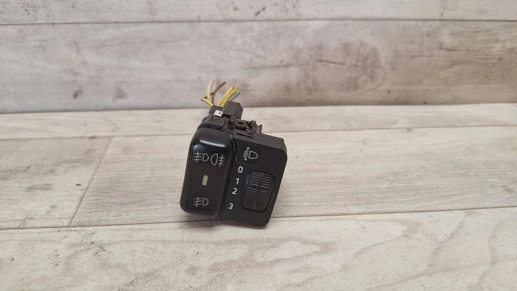 Headlight level height control switch 6115450028