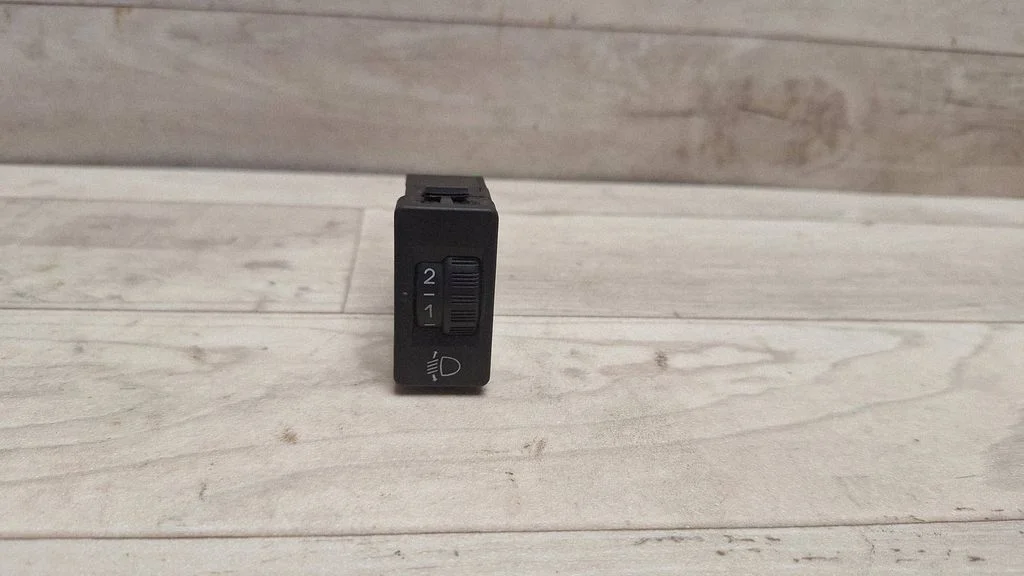 Headlight level height control switch – Citroen C4 Grand Picasso (2007-2013)