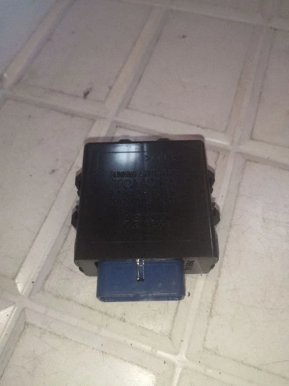 Day light relay – Toyota Yaris (2006-2011)