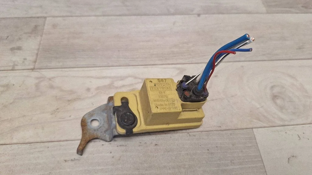 Other relay 859420F010