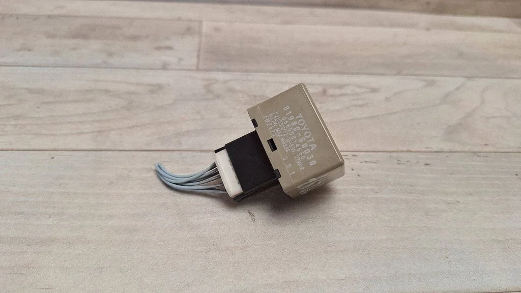Other relay 8198050030
