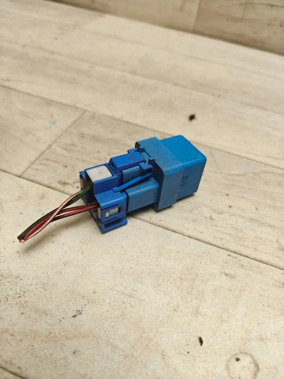 Other relay 252309F900