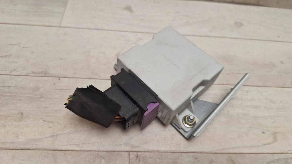 Window wiper relay – Toyota Corolla Verso AR10 (2004-2009)