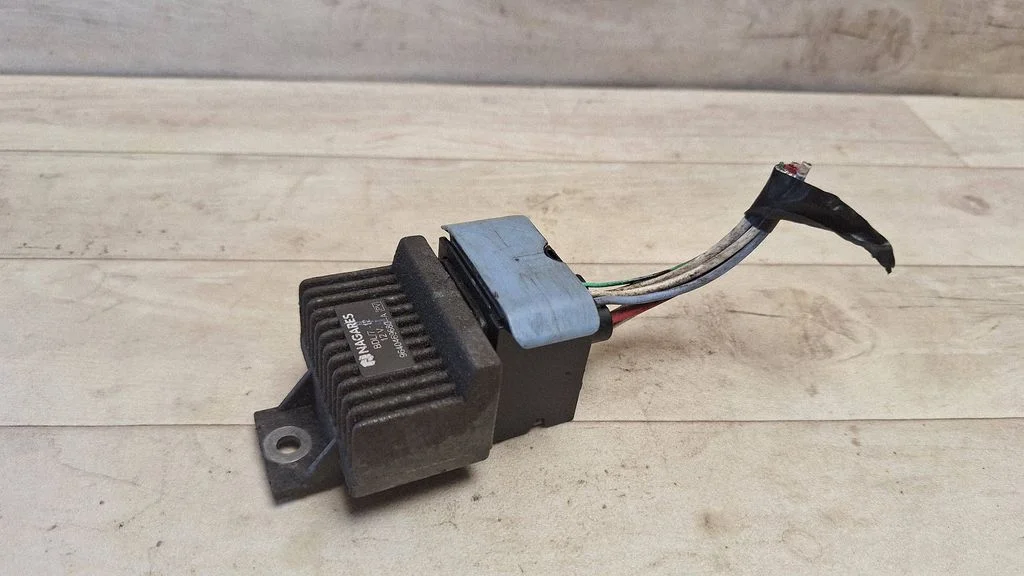 Glow plug pre-heat relay 9640469680A