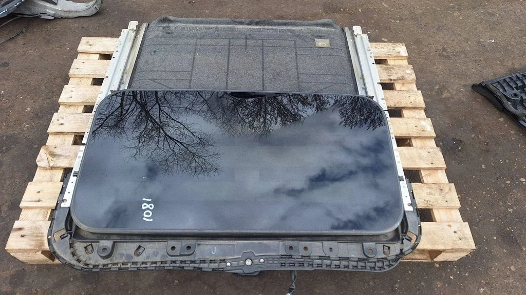 Sunroof set