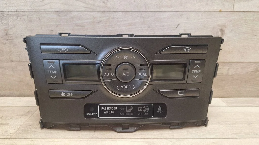 Climate control unit 5590002220B