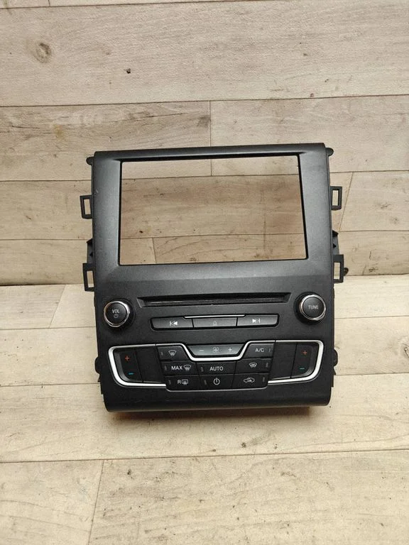 Climate control unit – Ford Mondeo MK V (2014-)