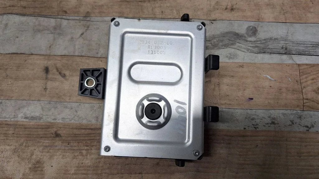 Fuel injection pump control unit/module 22874299
