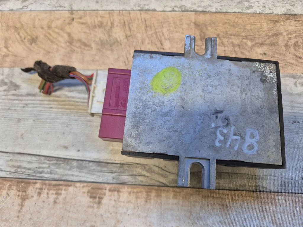 Fuel injection pump control unit/module 7209286