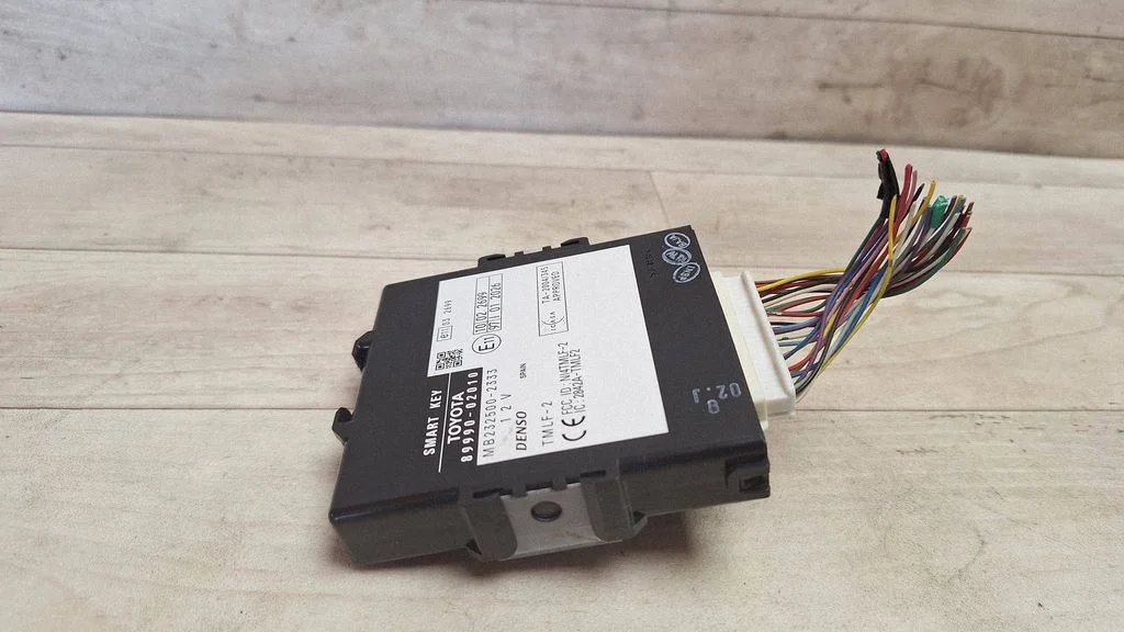 Door central lock control unit/module 8999002010