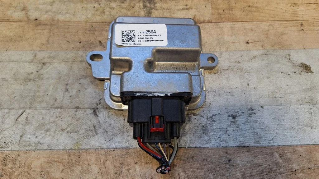 Fuel injection pump control unit/module 23382564