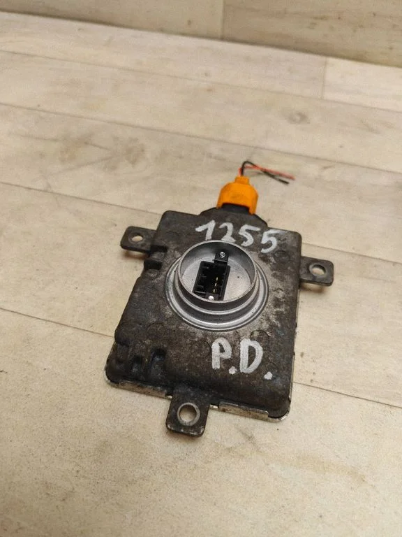 Xenon control unit/module – Mazda 3 II (2009-2013)