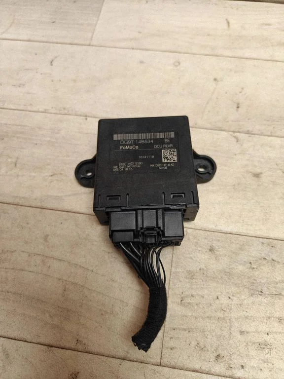 Ukseelektroonika juhtplokk DG9T14B534