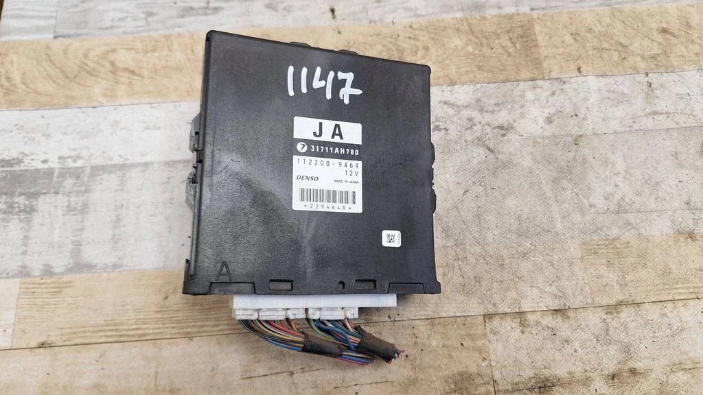 Gearbox control unit/module 31711AH780