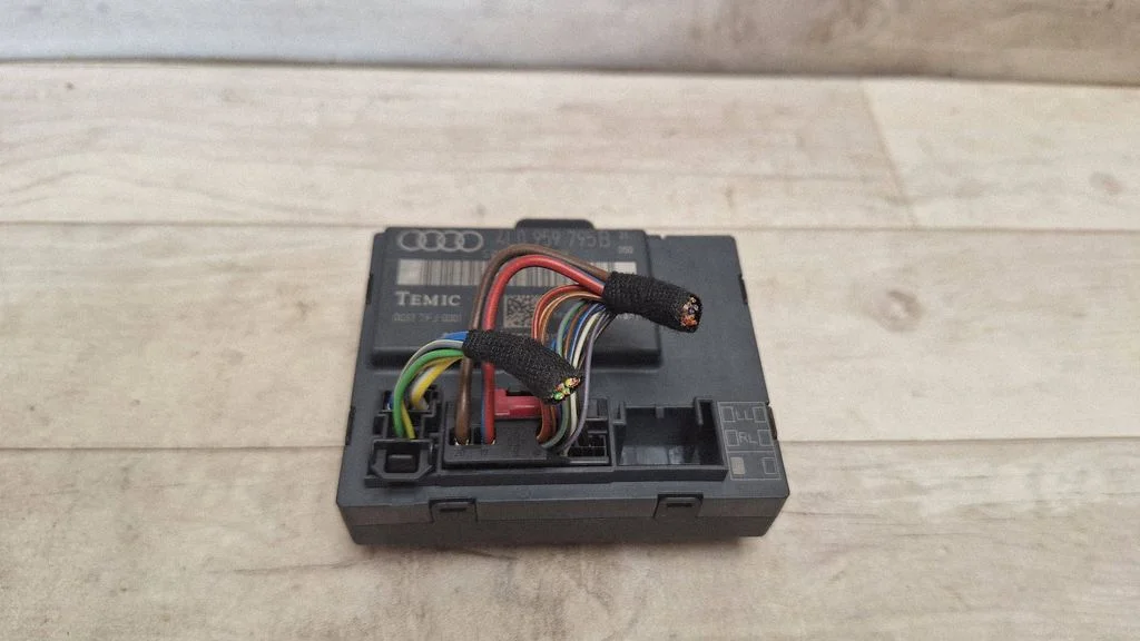 Door control unit/module 4L0959795B