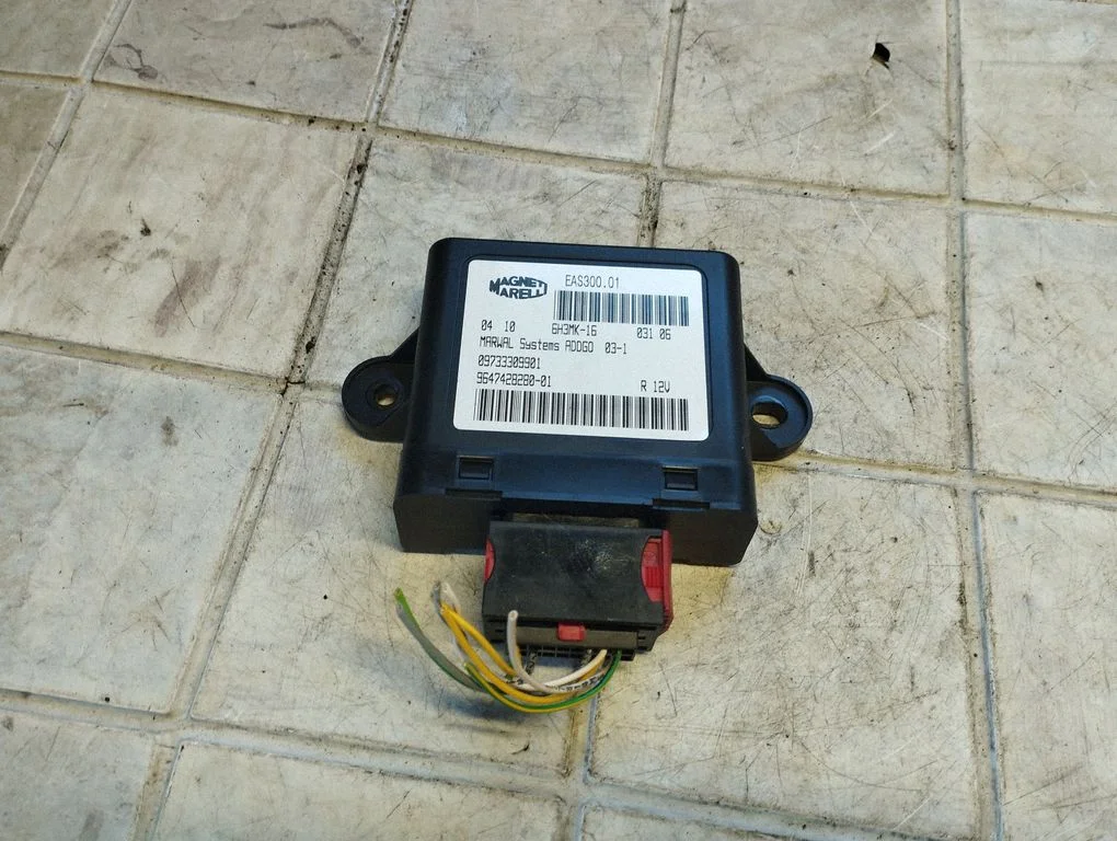 Fuel injection pump control unit/module 964742828001