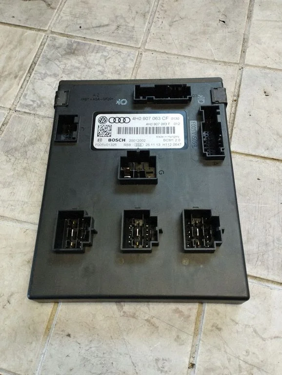 Central body control module – Audi A6 S6 C7 4G (2011-2018)
