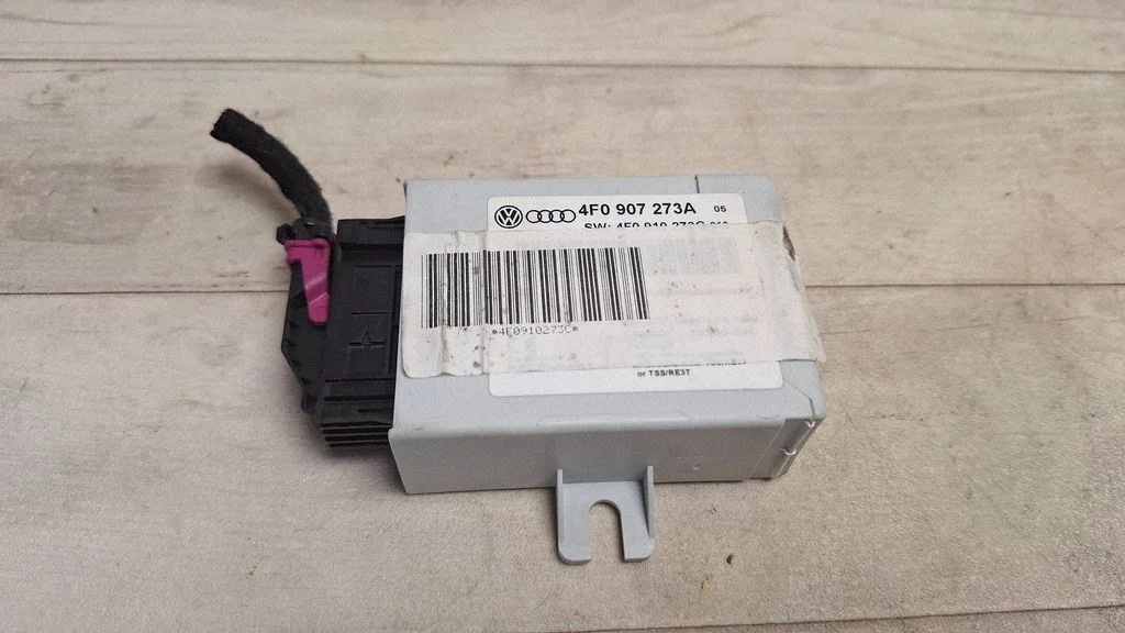 Other control units/modules 4F0907273A