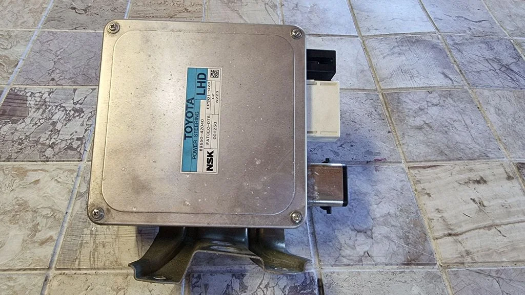Power steering control unit/module – Toyota RAV 4 (XA30) (2006-2016)