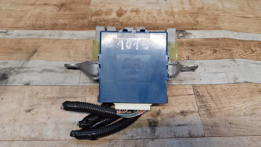 Süüte juhtplokk – Toyota Corolla Verso AR10 (2004-2009)