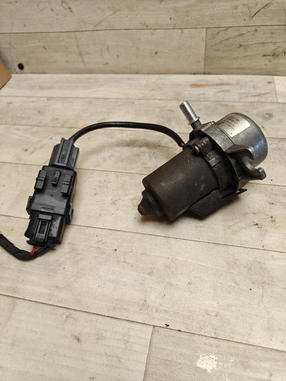 Vacuum pump 13311769