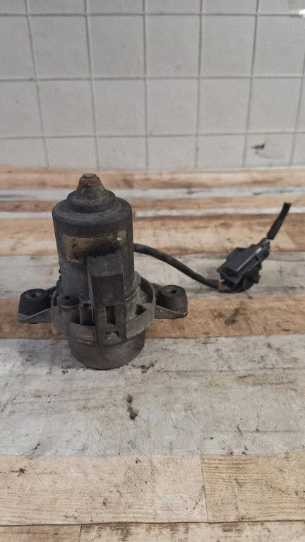 Vacuum pump 30630398