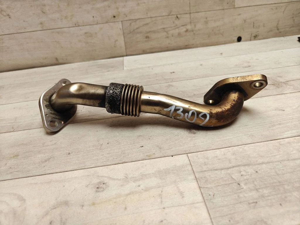 EGR valve line/pipe/hose 03G131521J