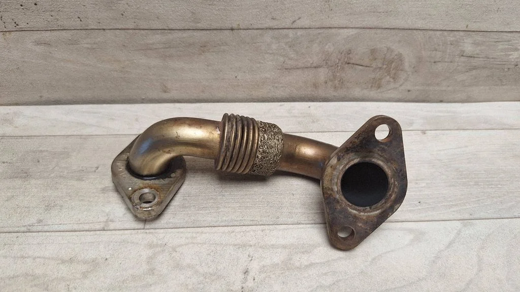 EGR valve line/pipe/hose 03G131521CC