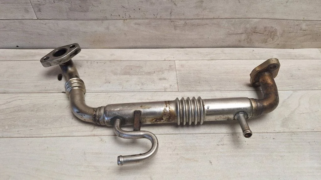 EGR-klapi toru (-d)/ voolik (-ud) – Toyota Avensis T250 (2003-2006)