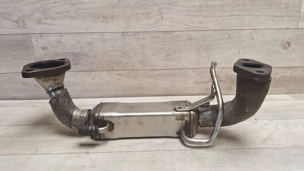 EGR valve cooler