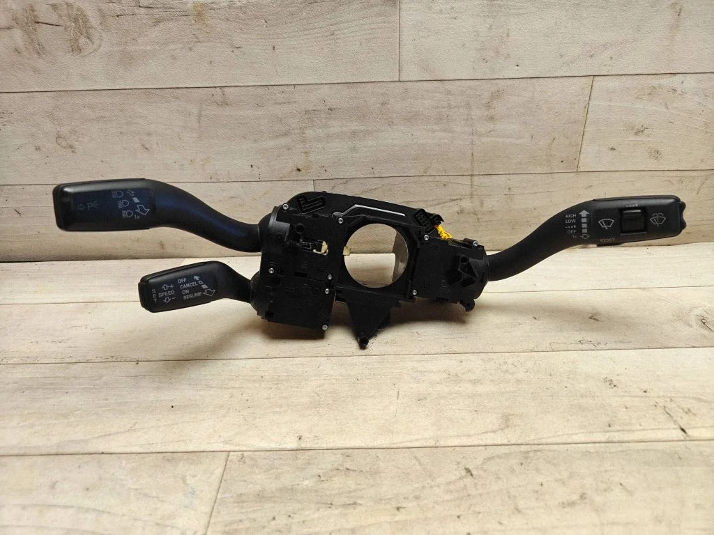 Wiper turn signal indicator stalk/switch 4F0953549D