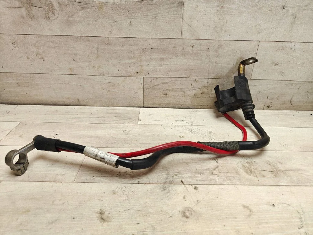 Positive cable (battery) – Skoda Octavia Mk2 (1Z) (2004-2013)