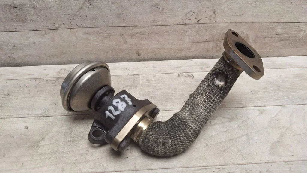EGR valve 059131503